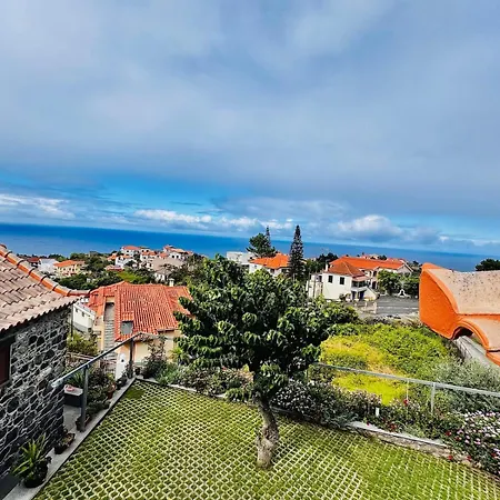 Feriehus Adega Do Avo, Madeira Island *