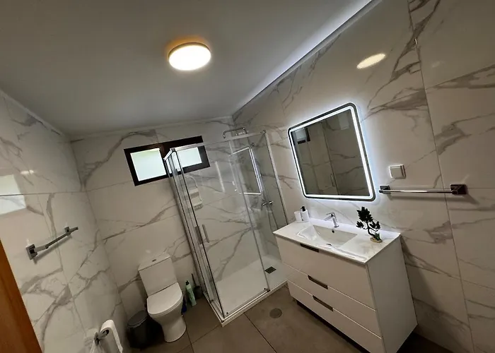 Adega Do Avo, Madeira Island * Ponta Delgada (Madeira)