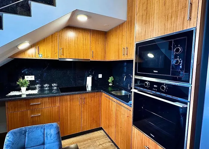 Adega Do Avo, Madeira Island