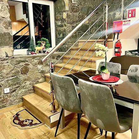 Adega Do Avo, Madeira Island * Πόντα Ντελγάδα